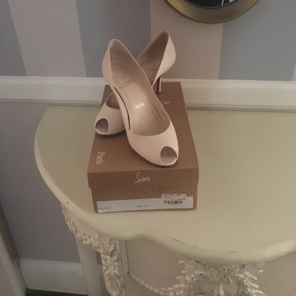 Christian Louboutin nude kid peep toe shoes